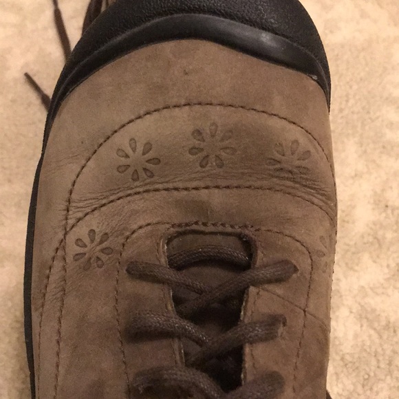 Keen women’s shoes - Picture 8 of 9